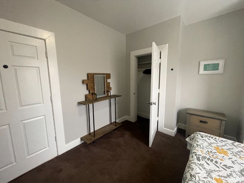 Indianapolis furnished apartments for rent in Fountain Square