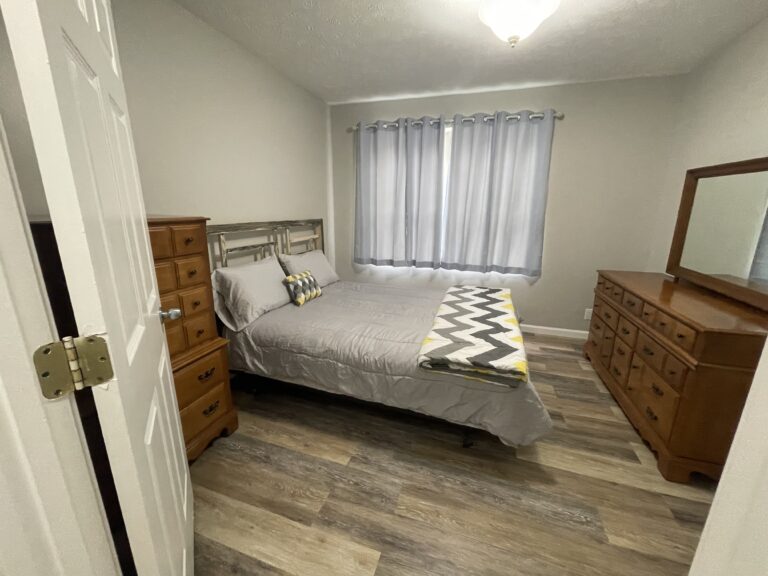 2 Bedroom for rent 10 minutes to 10 minutes to IU Health