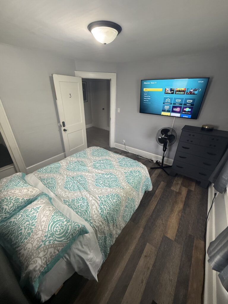 1230 North Kealing Ave