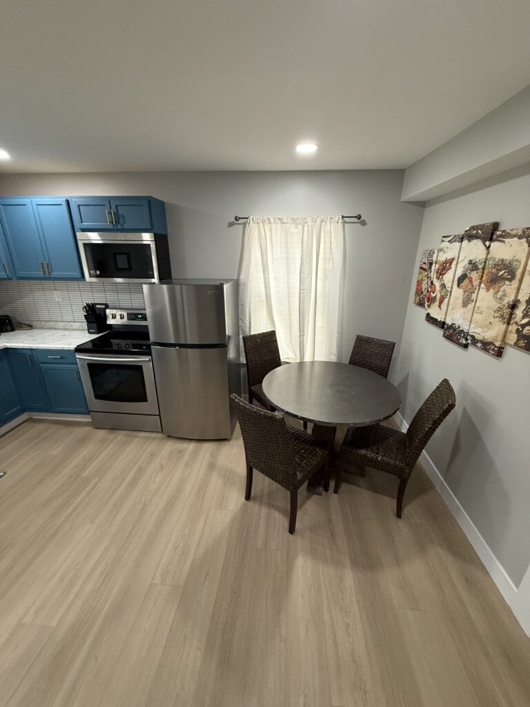 Kitchen and dining 1 Apartment 1