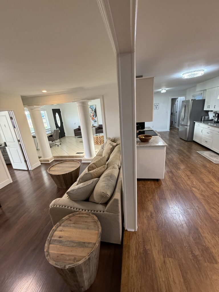 6447 Franklin Rd