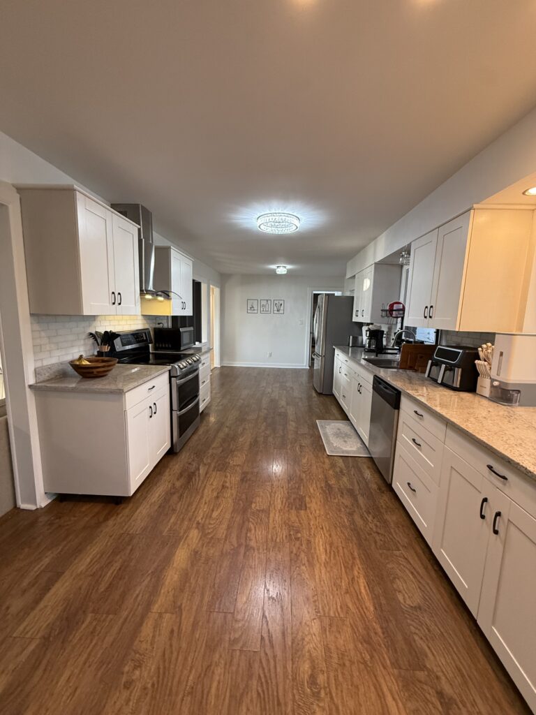 6447 Franklin Rd