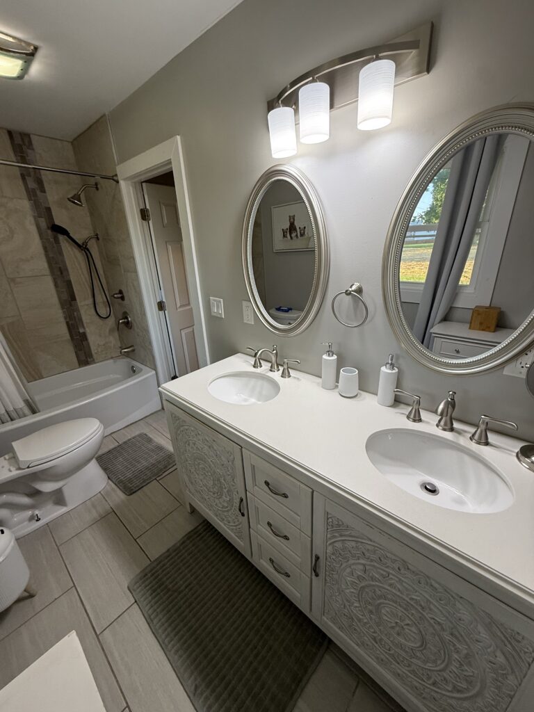 Master bed bath b