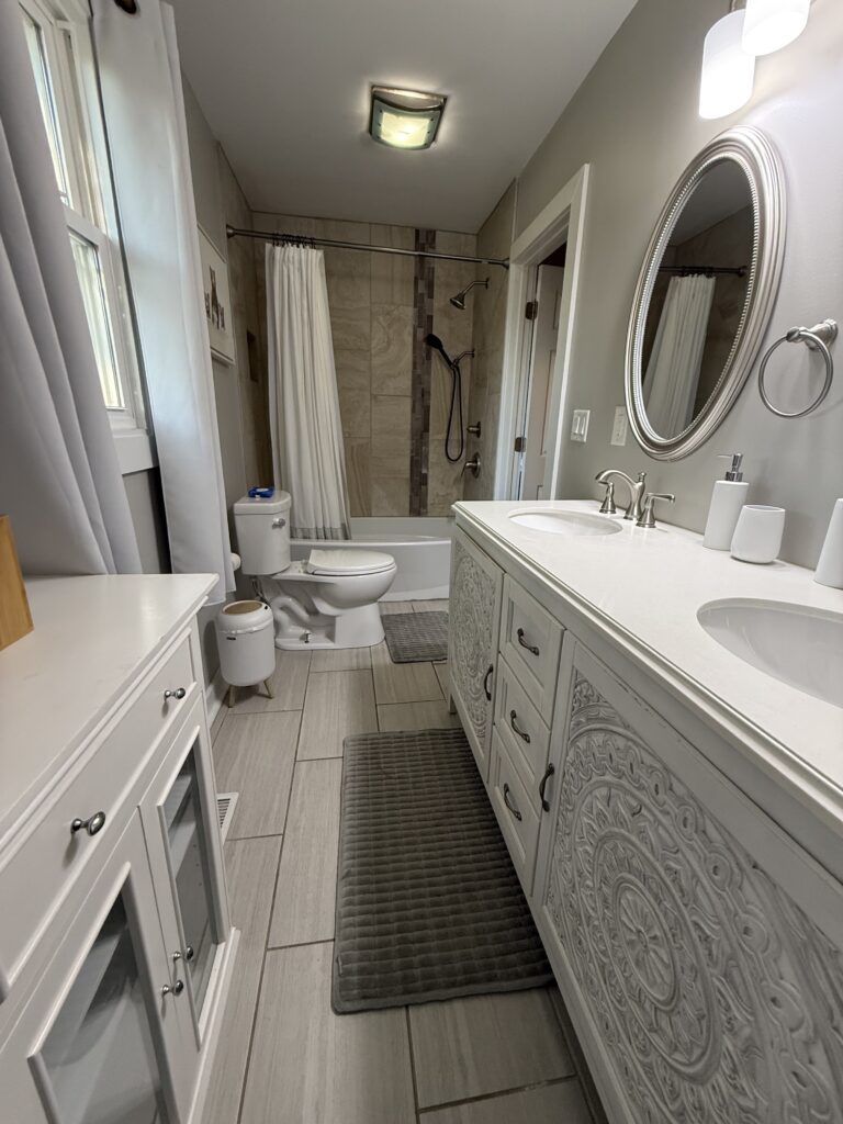 Master bed bath c