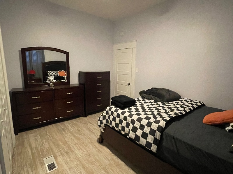 1 Bedroom for rent 10 minutes to IU Health